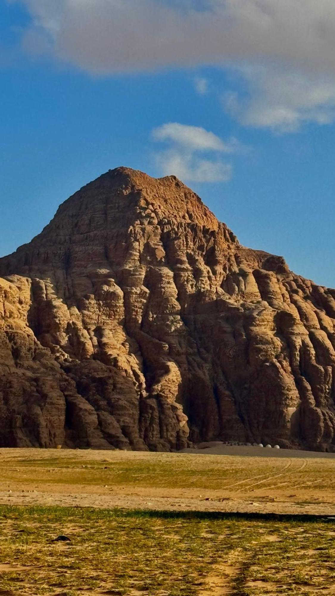 Wadi Rum Anwar Luxury Camp Exterior photo